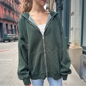 BRANDY MELVILLE Christy Hoodie